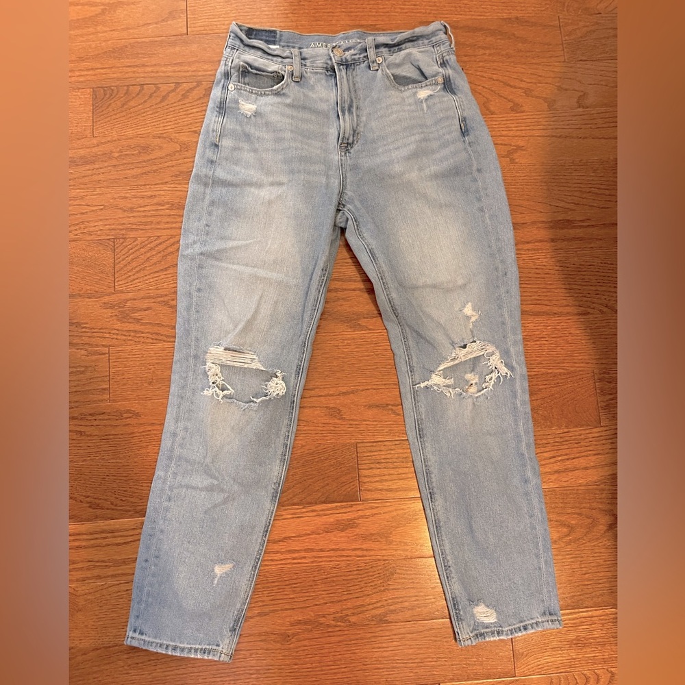 American eagle distressed mom jean